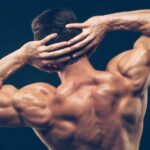 Comment se muscler les épaules : 6 exercices à faire chez soi